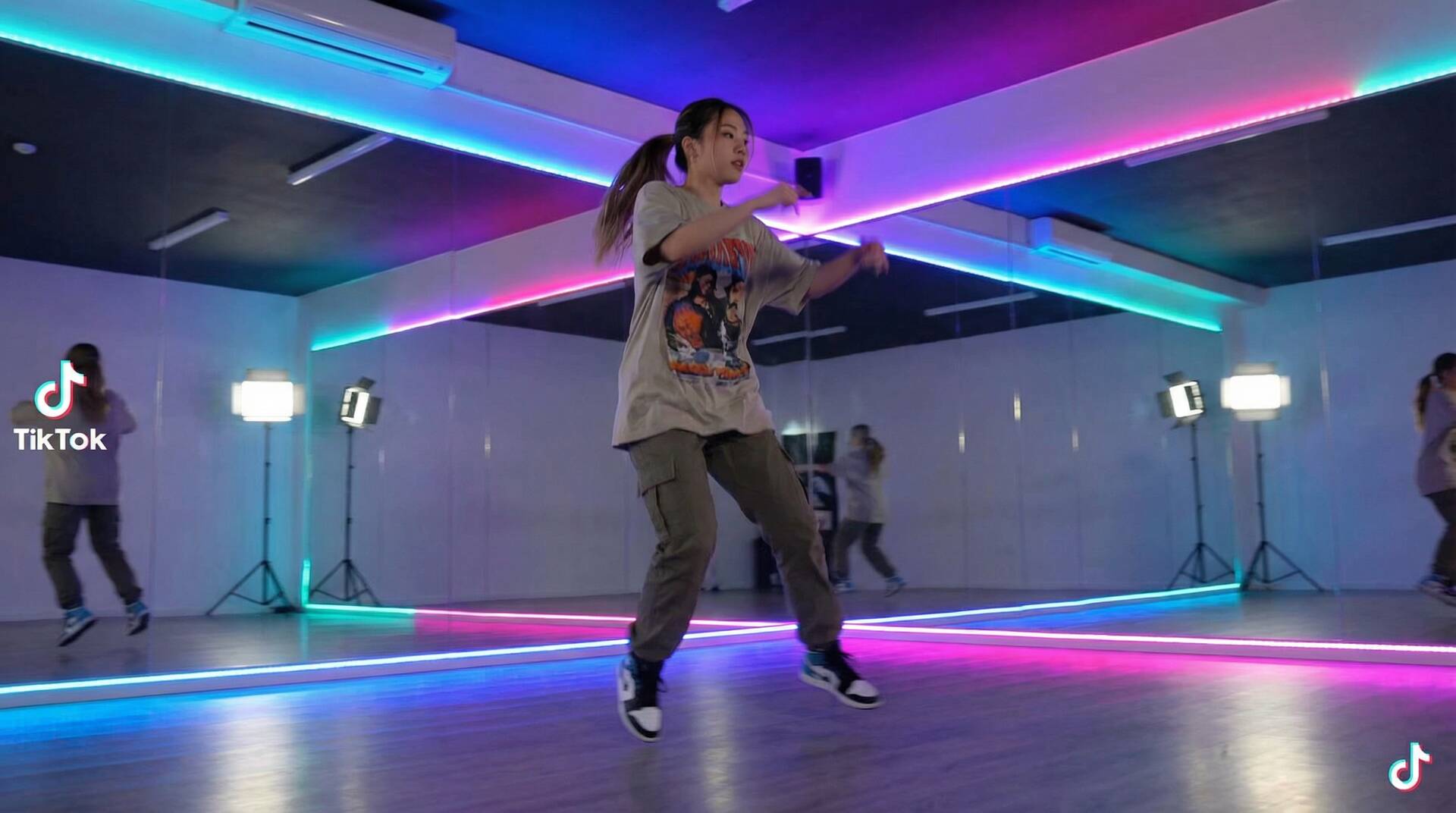 尤物美少女写真视频